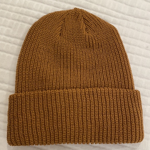 Supreme Tan Beanie, Unisex - Picture 3 of 4